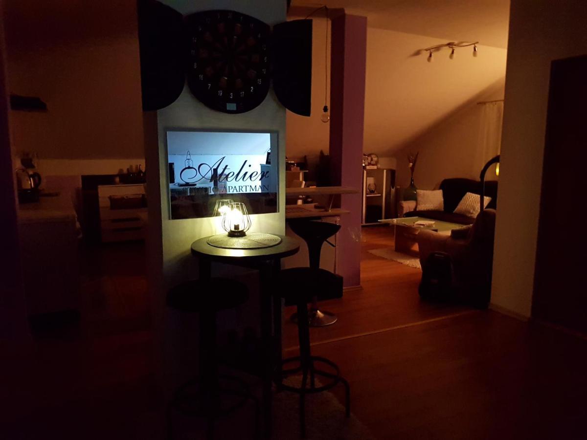 Apartman Atelier Карловац Экстерьер фото