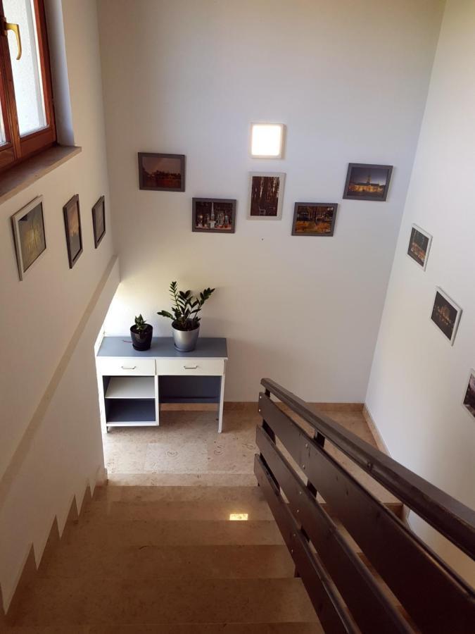 Apartman Atelier Карловац Экстерьер фото