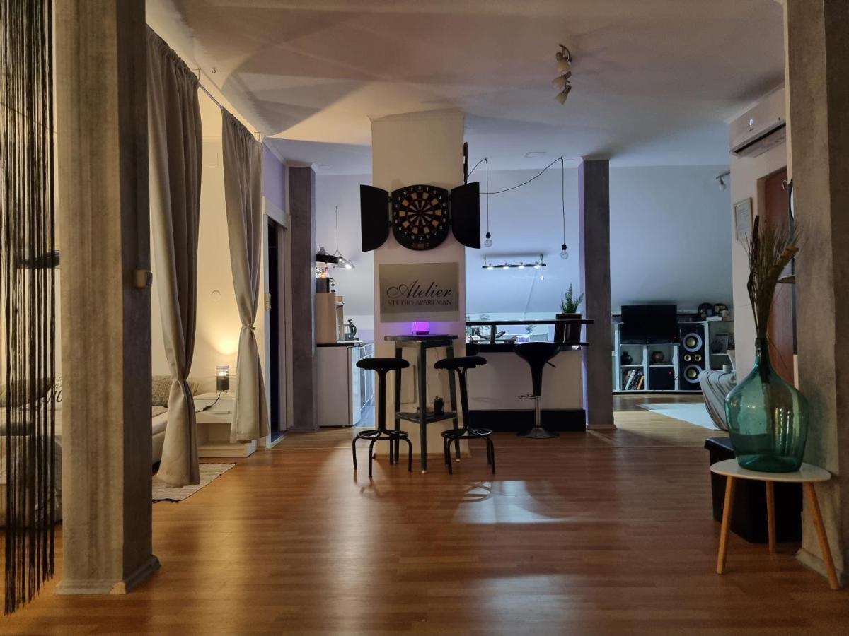 Apartman Atelier Карловац Экстерьер фото