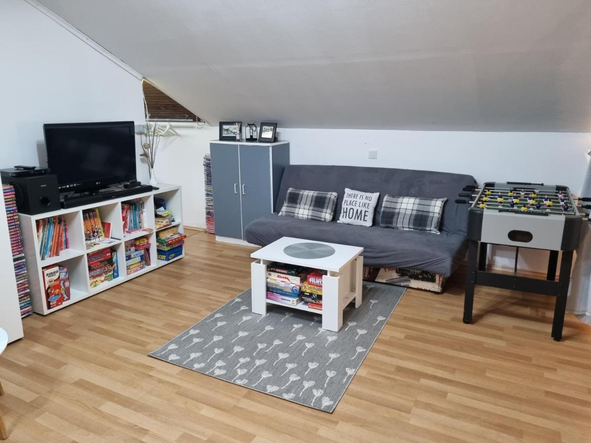 Apartman Atelier Карловац Экстерьер фото