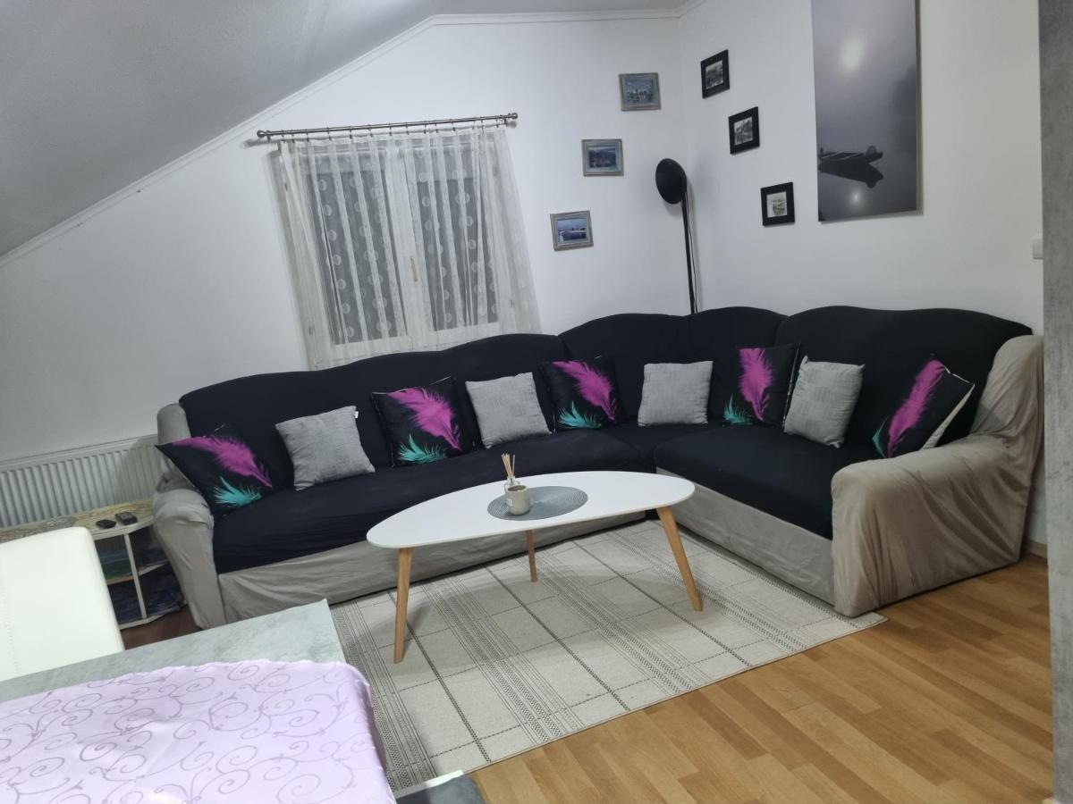 Apartman Atelier Карловац Экстерьер фото