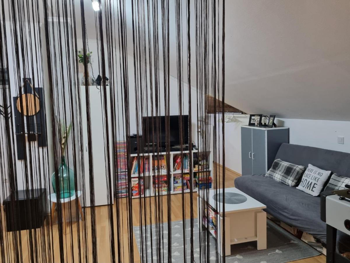 Apartman Atelier Карловац Экстерьер фото